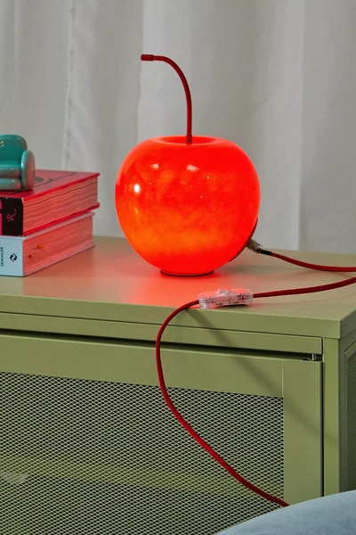lampe de chevet cerise