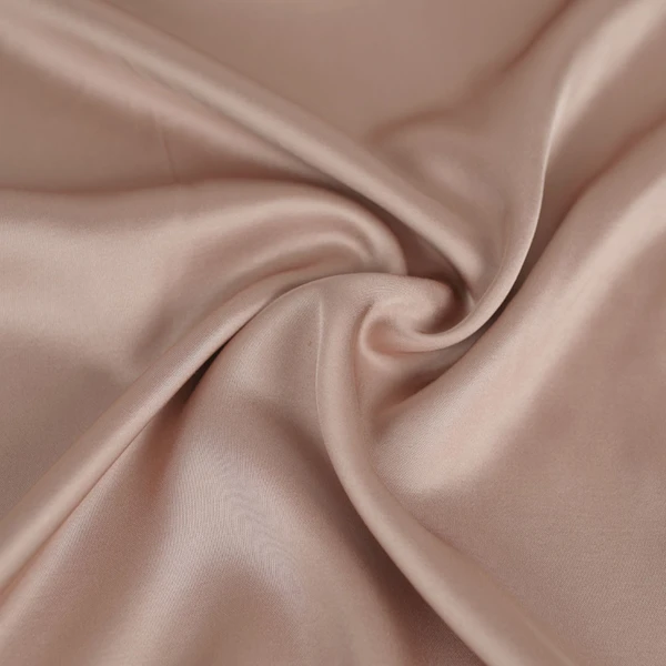 Tissu viscose Ecovero satin Tuscany / pour vos vêtements satiné léger et fluide