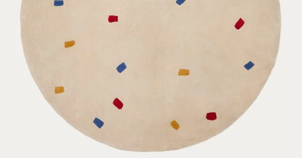 Tapis Luli 100 % coton blanc avec pois multicolores Ø 120 cm | Kave Home France