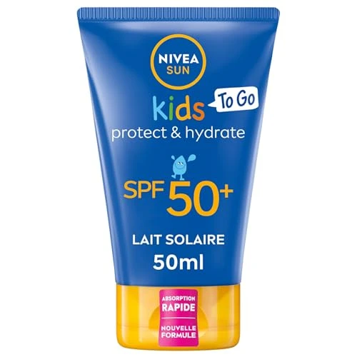 NIVEA SUN Lait solaire Protect & Play Enfants FPS 50+ Format voyage (1 x 50 ml), Crème solaire résistante à l’eau, Protection anti UV formulée pour la peau des enfants