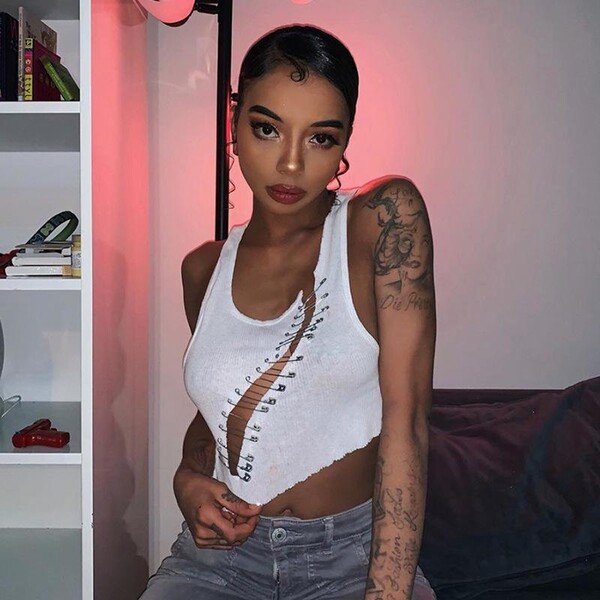Ella Elevated Exposure Crop Top