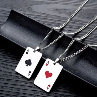 Collier avec pendentif carte de poker en acier inoxydable