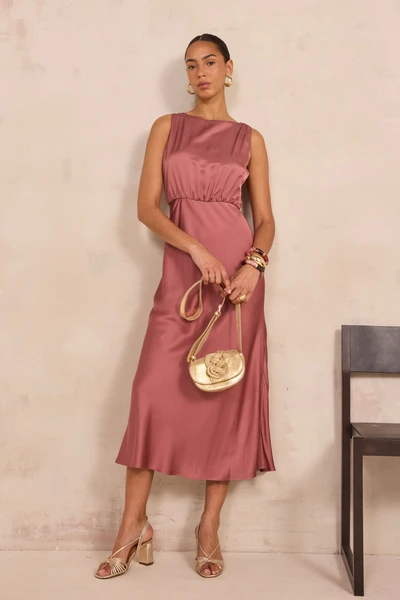 Robe droite et fluide BOCA