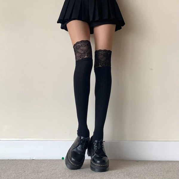 Collants noirs 👣