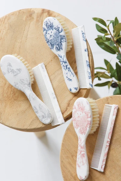 Brush and comb - Print inspiration Toile de Jouy Blue unisex | Tartine et Chocolat