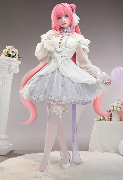 Goddess of Victory: Nikke Dorothy Cosplay 