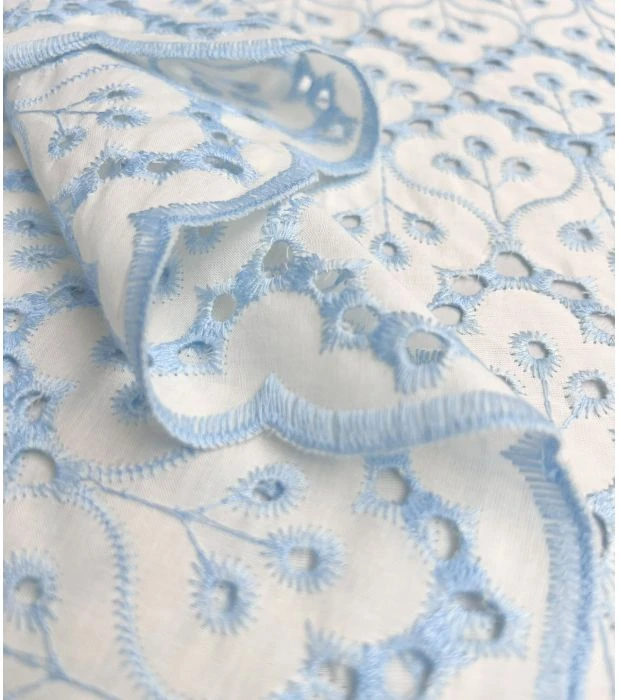 Tissu broderie anglaise festonnée - Liliane ciel