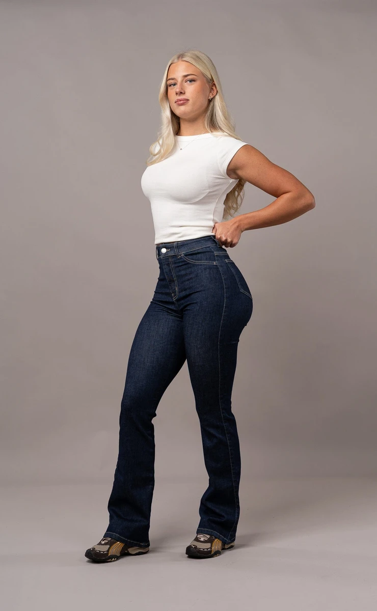 Womens Flared Fitjeans
