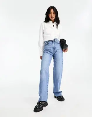 Stradivarius - Chemise courte - Blanc  | ASOS