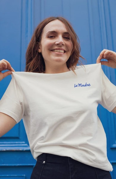 T-shirt blanc femme “La Madre” - Affaire de Famille x Horty Fleur