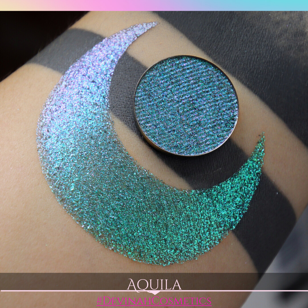 AQUILA Pressed Pigment