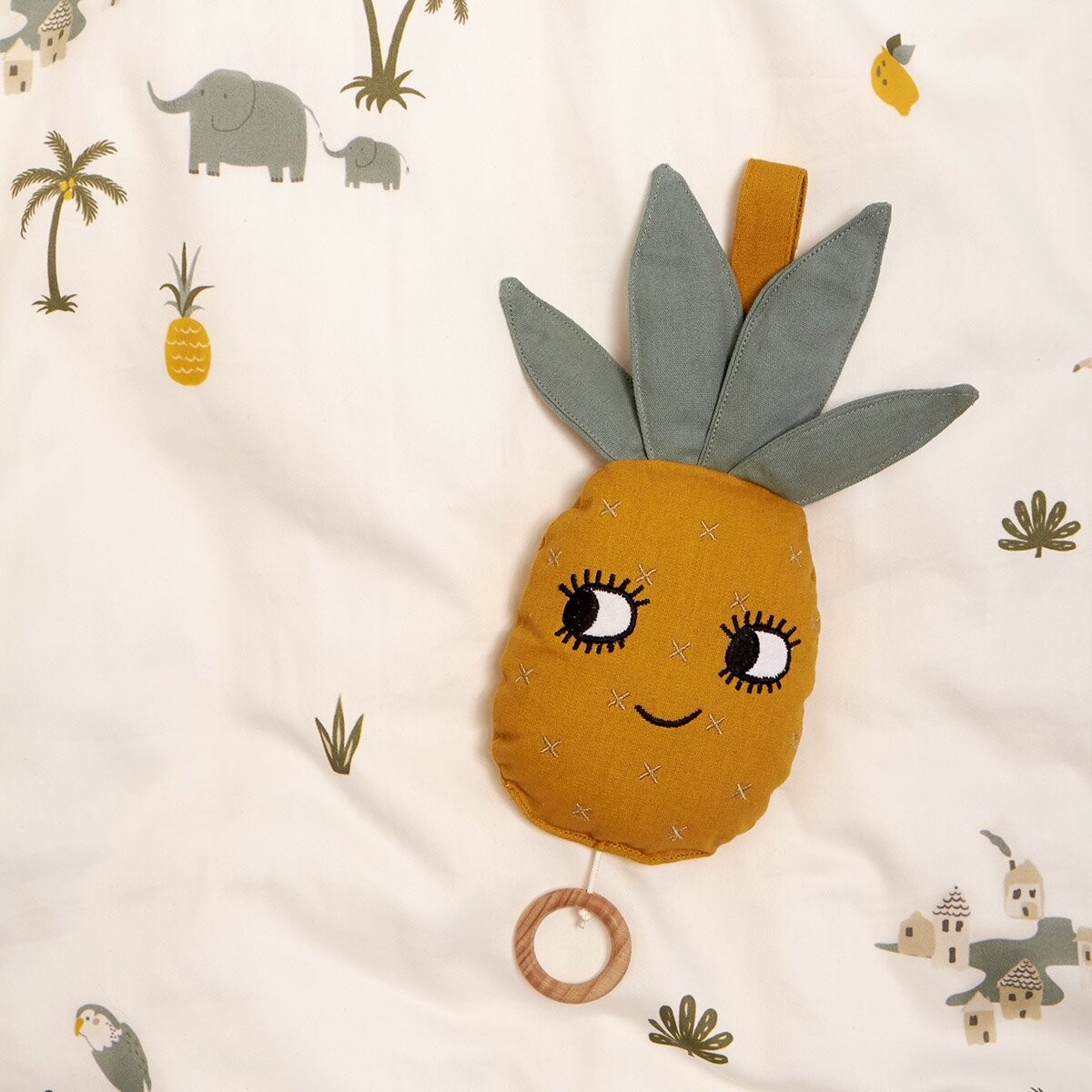 Boîte à musique ananas