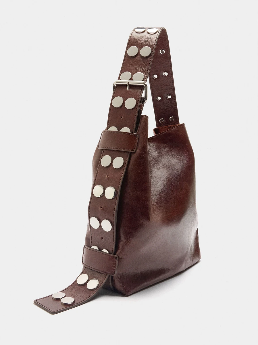 Sac à épaule en cuir avec clous Marron | Parfois France