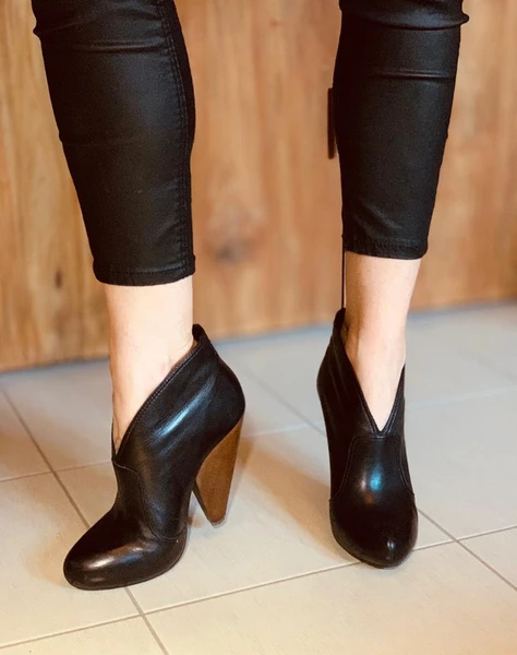 Chaussures Ash noir t. 40