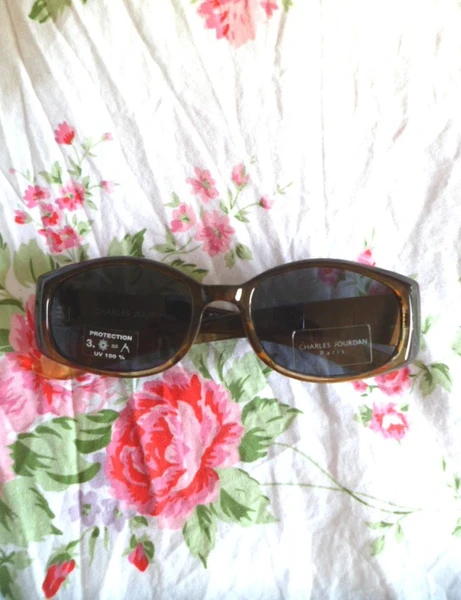 Lunettes de soleil Charles Jourdan