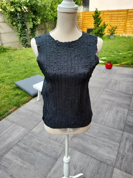 Débardeur issey miyake.t2.