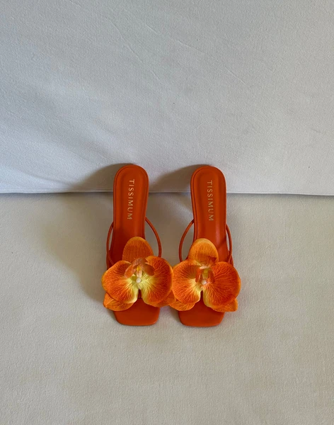Orquídea Heels Naranja