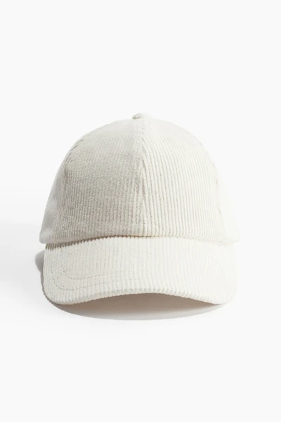 Casquette en velours côtelé