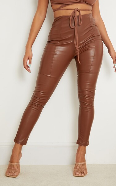 Shape - Pantalon camel en similicuir à parties empiècement