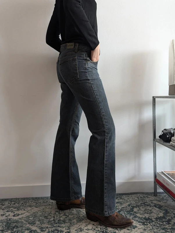Low waist jeans