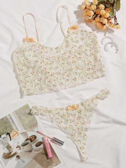 Ensemble de lingerie en tulle à motif fleuri