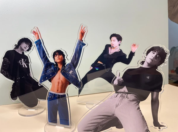 jungkook standee