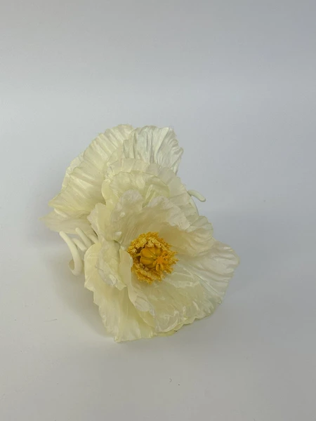 white poppy claw clip