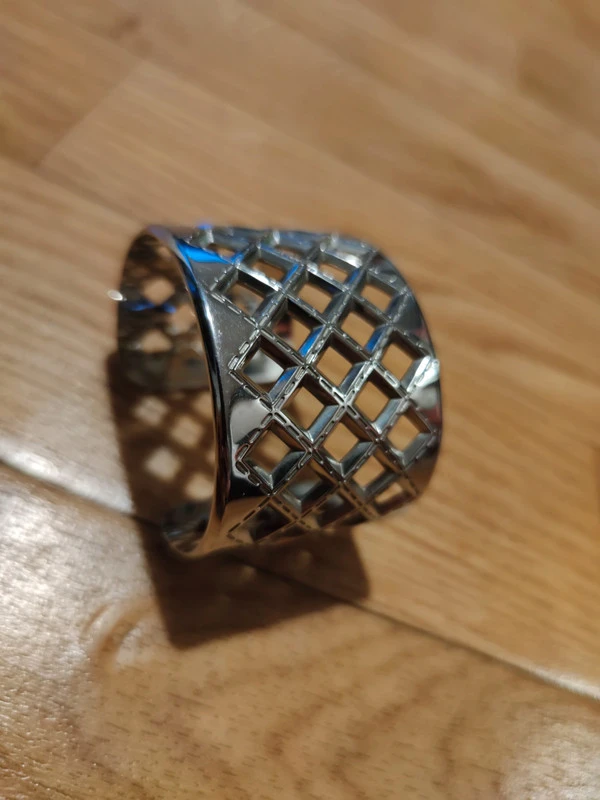 Bracelet manchette acier Karen Millen