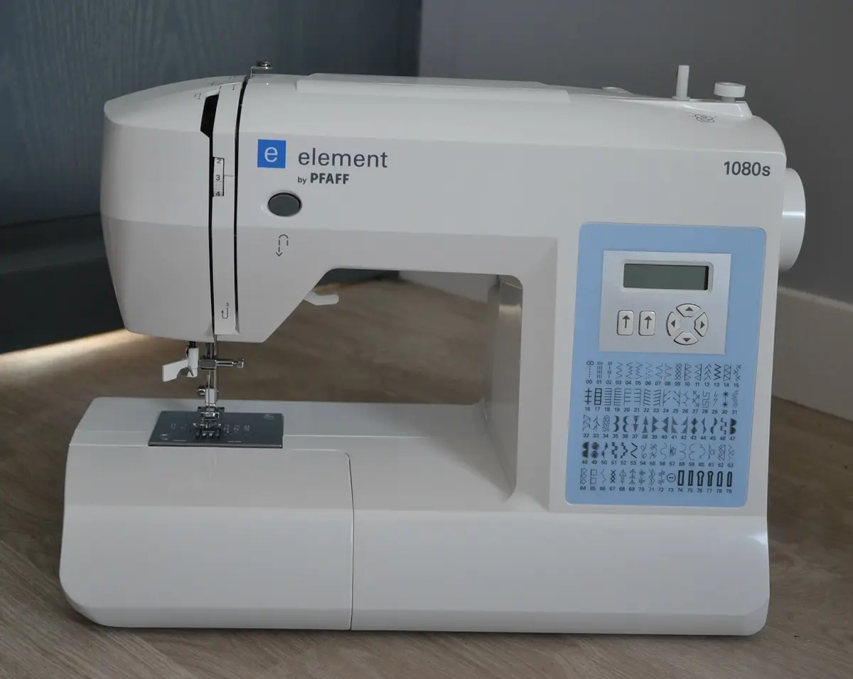 Machine à coudre E-element Pfaff 