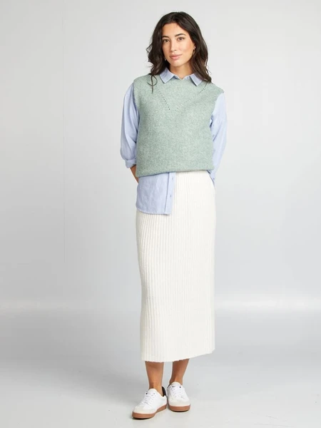 Jupe midi en maille côtelée