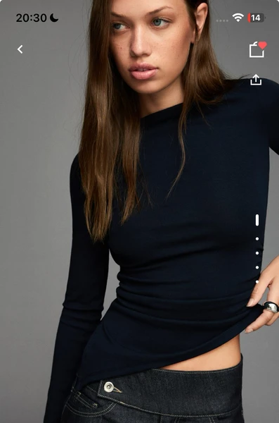  Tshirt manches longues asymétrique