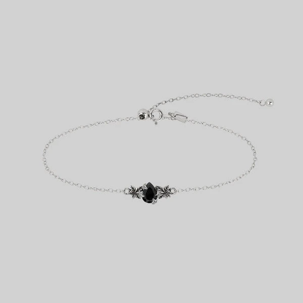 FERONIA. Secret Garden Black Onyx Bracelet - Silver