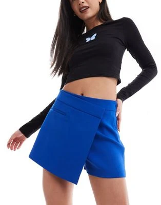Stradivarius - Jupe-short portefeuille ajustée - Bleu