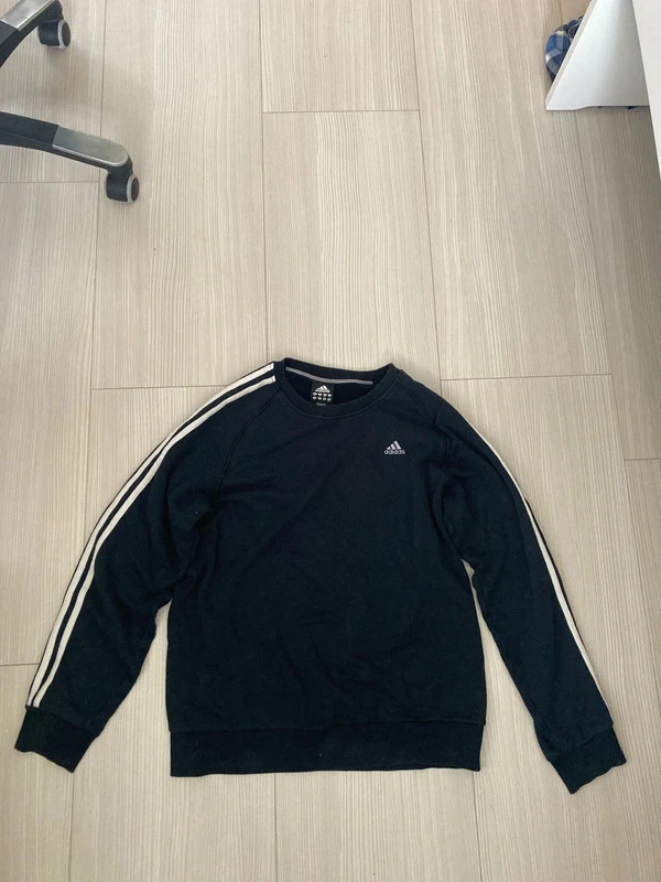 Adidas vintage sweater