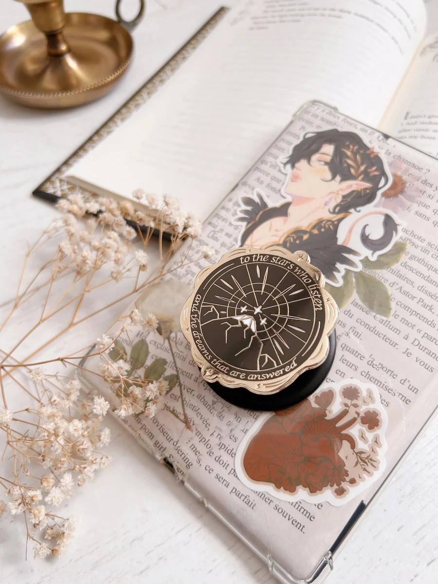 ACOTAR magnetic holder grip