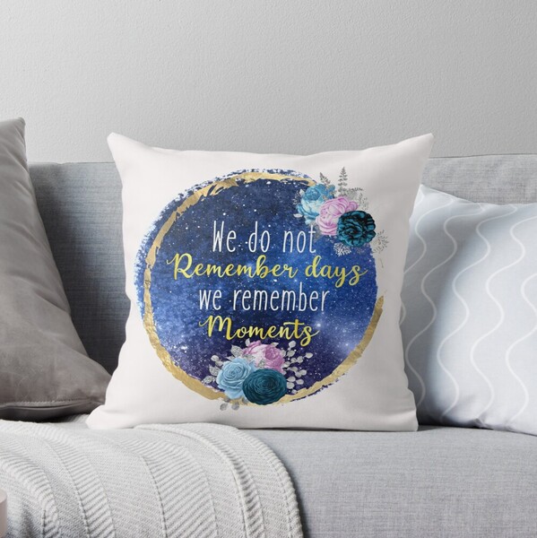  Un beau design fait pour les fans | Coussin