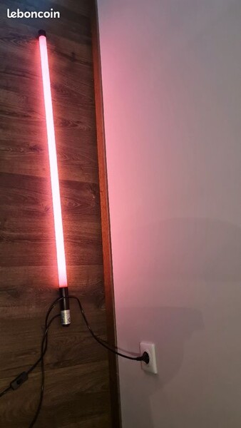 Lampe néon rose
