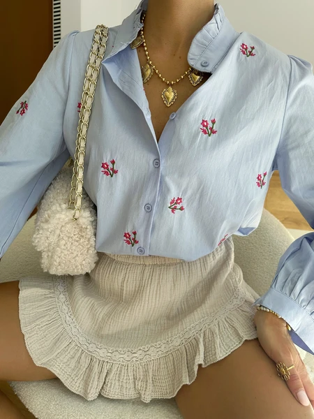 Chemisier à fleurs brodées VERA - bleu