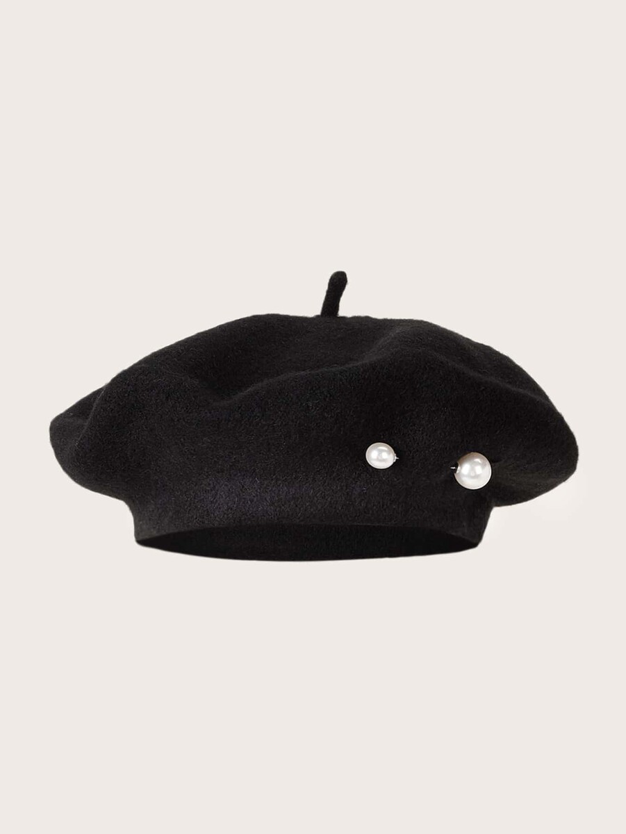 Béret avec fausse perle