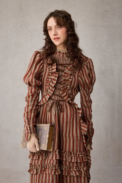 Elizabeth 15 | Victorian Linen Dress