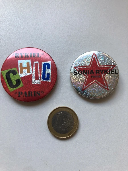 Lot de badges Sonia Rykiel