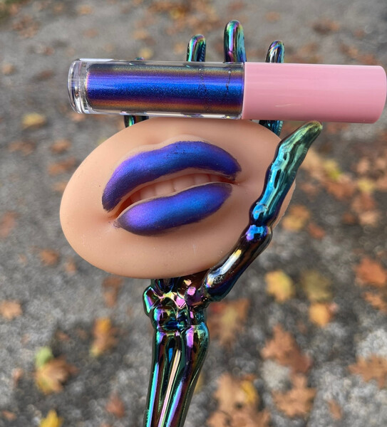 Color Chrome Lipstick “Purple Gem” PREORDER ONLY