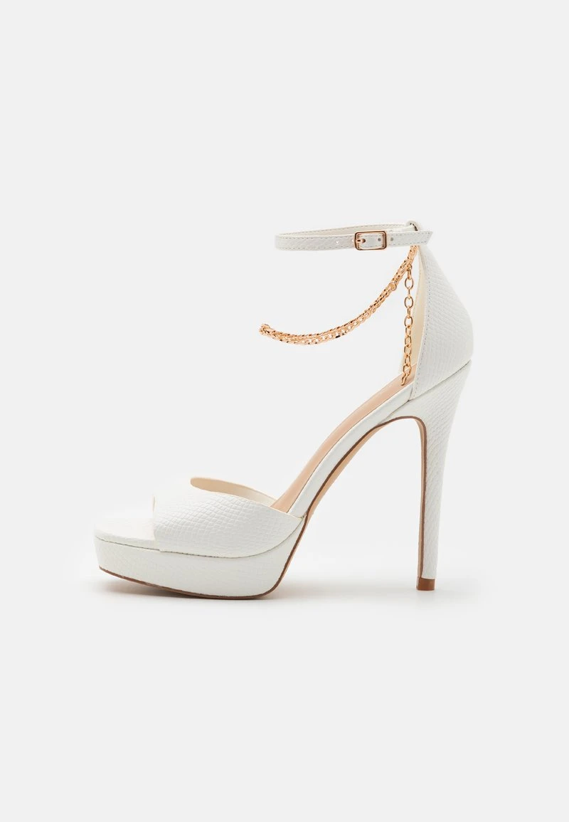 Sandales à talons hauts 