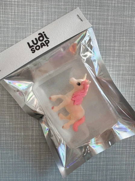 Savon Licorne rose