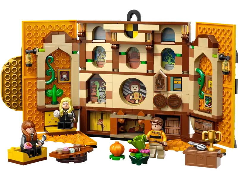 Le blason de la maison Poufsouffle 76412 | Harry Potter™ | Boutique LEGO® officielle FR