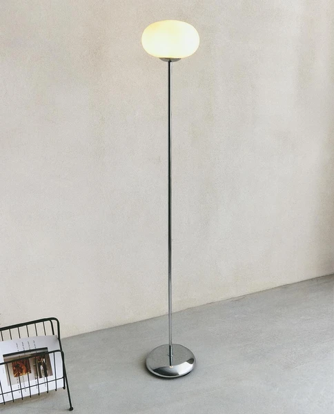 LAMPE DE SOL VERRE ET MÉTAL - Tout afficher - DÉCORATION - LAMPES ET ÉCLAIRAGE | Zara Home France | Zara Home France