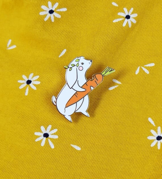 Lapin blanc - broche émaillée - Rabbit Enamel Pin - broche - pin en émail - épingle - pin&#39;s - lapel pin - cadeau de Pâques