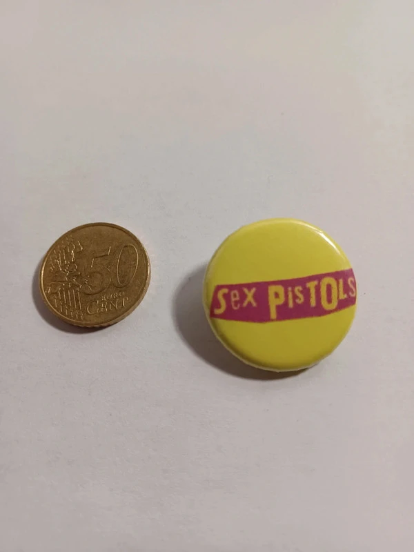 Badge sex pistols rock punk