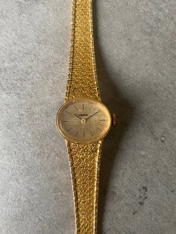 montre Yema mécanique vintage
