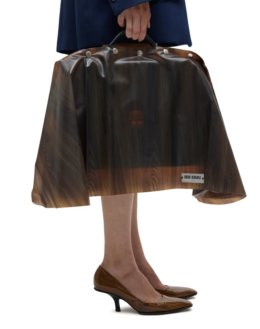 TRES CHER NE PAS ACHJETER BIENSUR MAIS BON TRUC A RECREER EN DIY